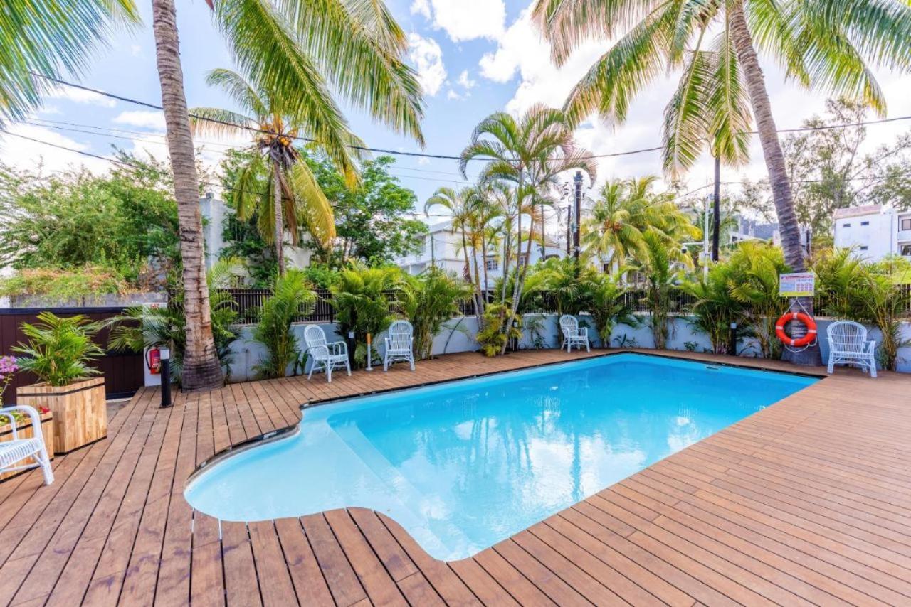 Sunkissed - Brand New Beach Apartment Located 50M From Beach Flic en Flac Экстерьер фото
