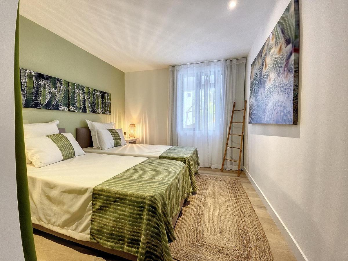 Sunkissed - Brand New Beach Apartment Located 50M From Beach Flic en Flac Экстерьер фото